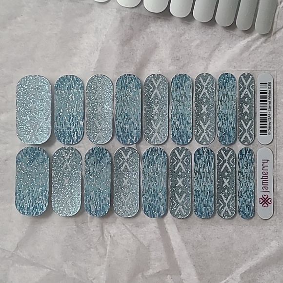 Jamberry Disney Nails - Frozen in Time, Eternal Winter, Just Keep Swimming - Picture 3 of 5